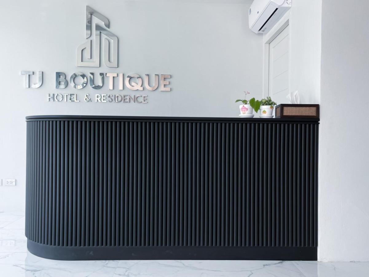 Tj Boutique Hotel Uthai Thani Exterior photo